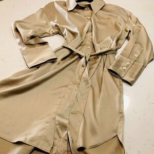 BANANA REPUBLIC Serenade Shirt Dress Champagne Color Size